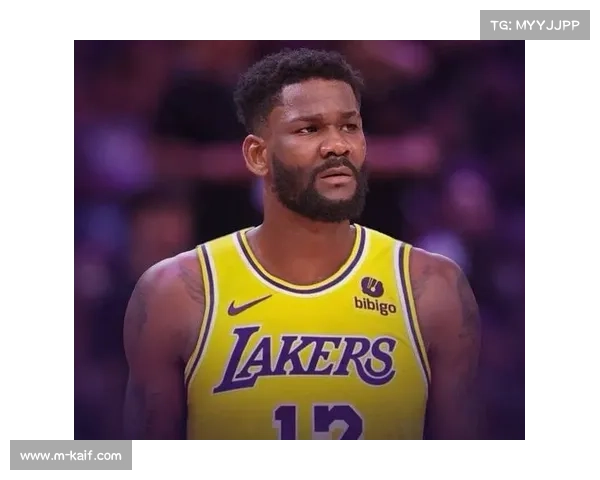 湖人新援艾顿季前赛表现中规中矩